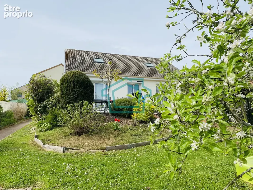 Maison à MONTFORT-L'AMAURY