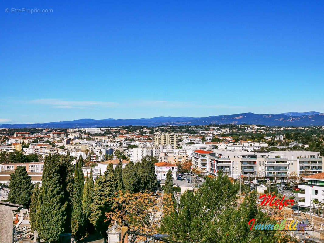Appartement à SAINT-RAPHAEL