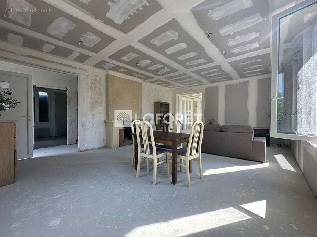 Appartement à FONTENAY-LE-MARMION