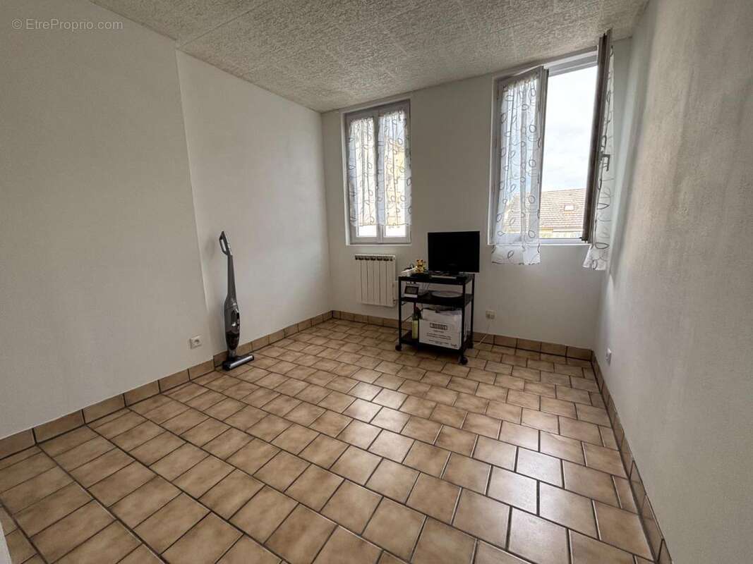 Maison 41 m² à Oissel  - photo 4