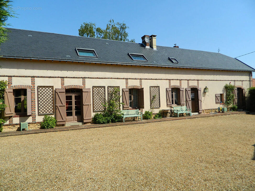 Maison à MAINTENON