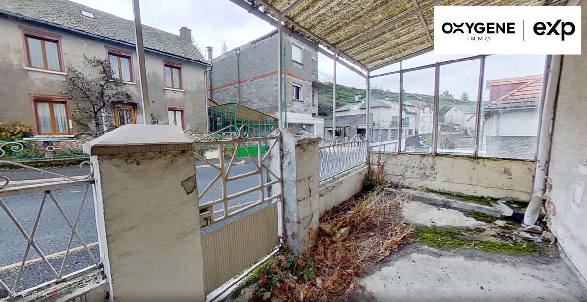 Maison à SAINT-ALBAN-SUR-LIMAGNOLE