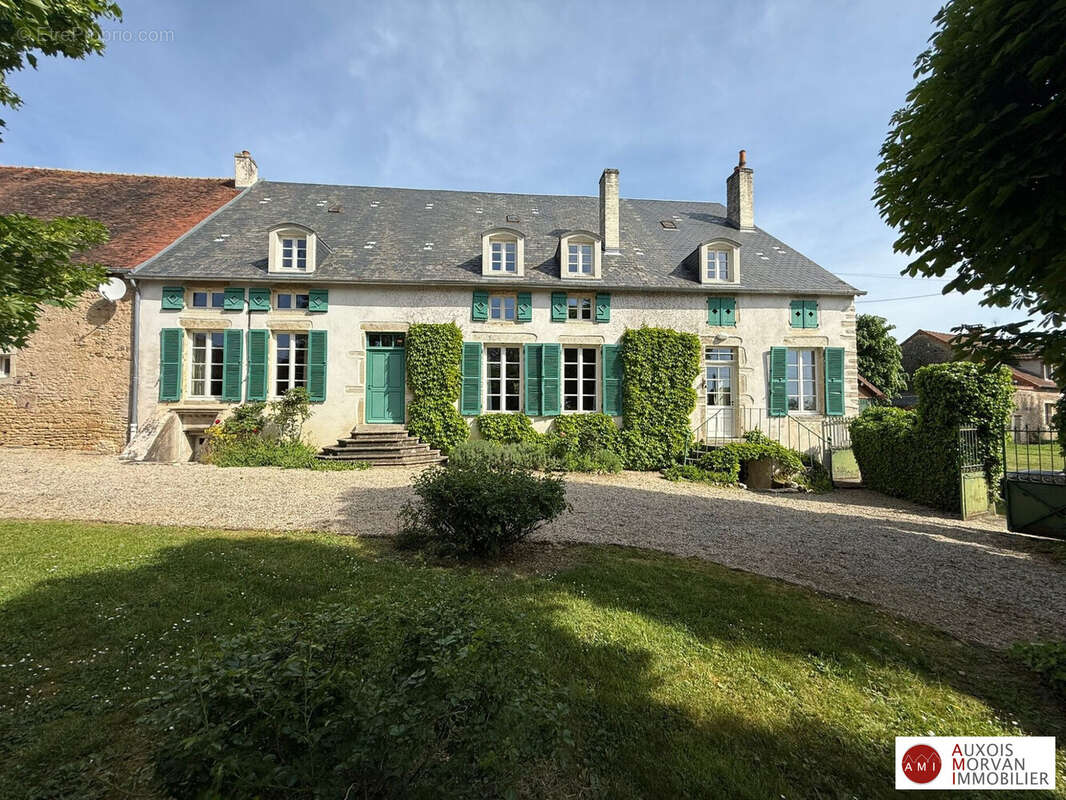 Maison à POUILLY-EN-AUXOIS