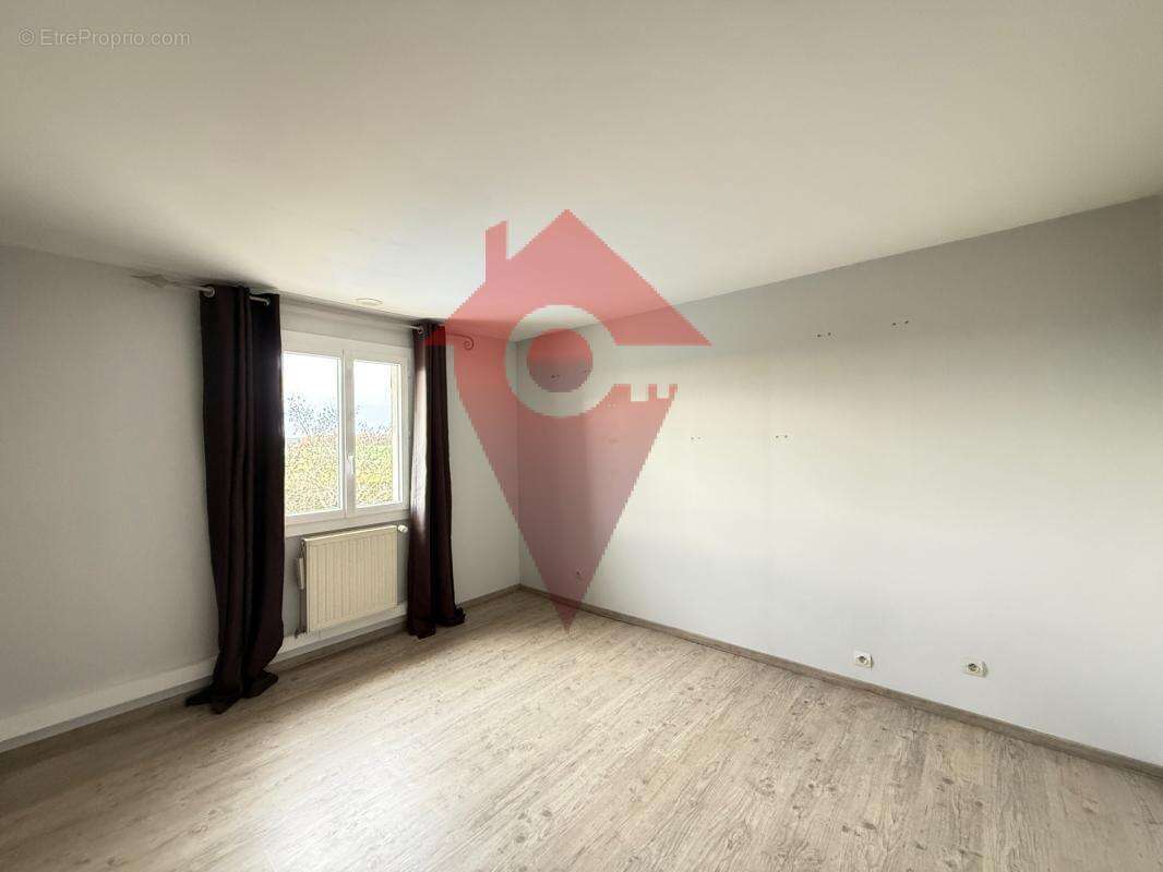 Maison à LES ALLUETS-LE-ROI