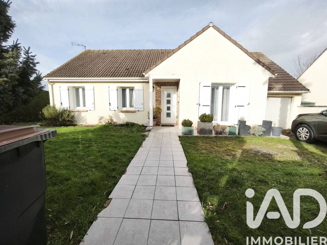 Photo 1 - Maison à SAINT-PATHUS