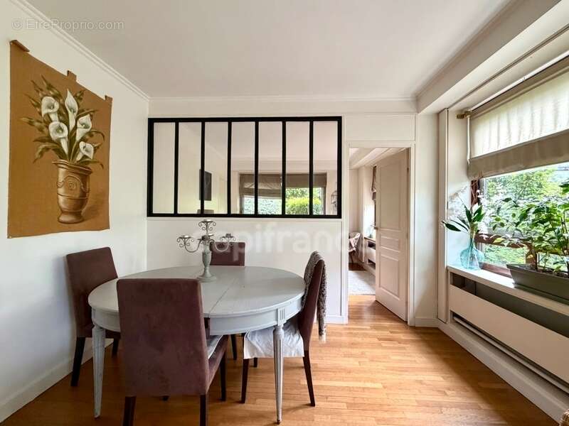 Appartement à LOUVECIENNES