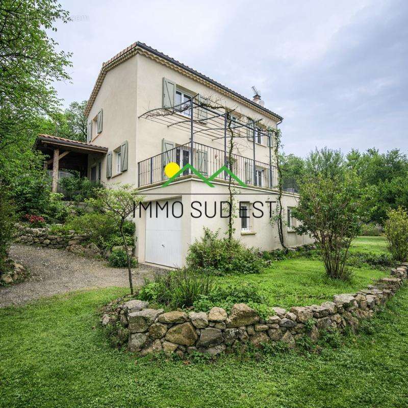Maison à LANAS