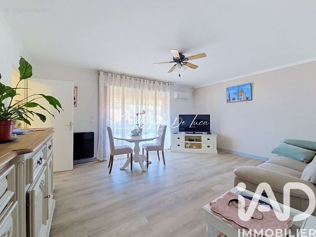 Photo 2 - Appartement à MARSEILLE-13E