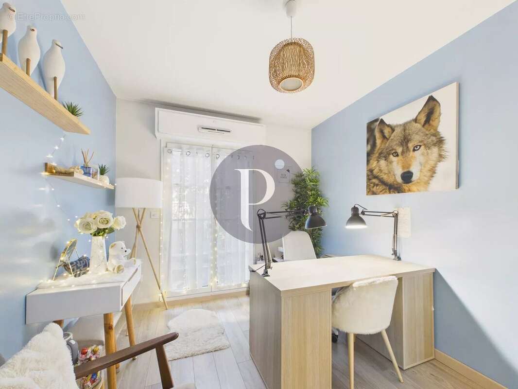 Appartement à LE PLESSIS-ROBINSON