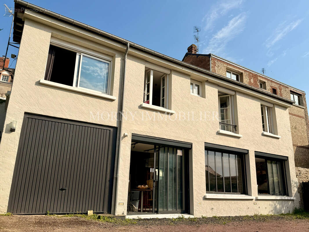 Maison à VILLERVILLE
