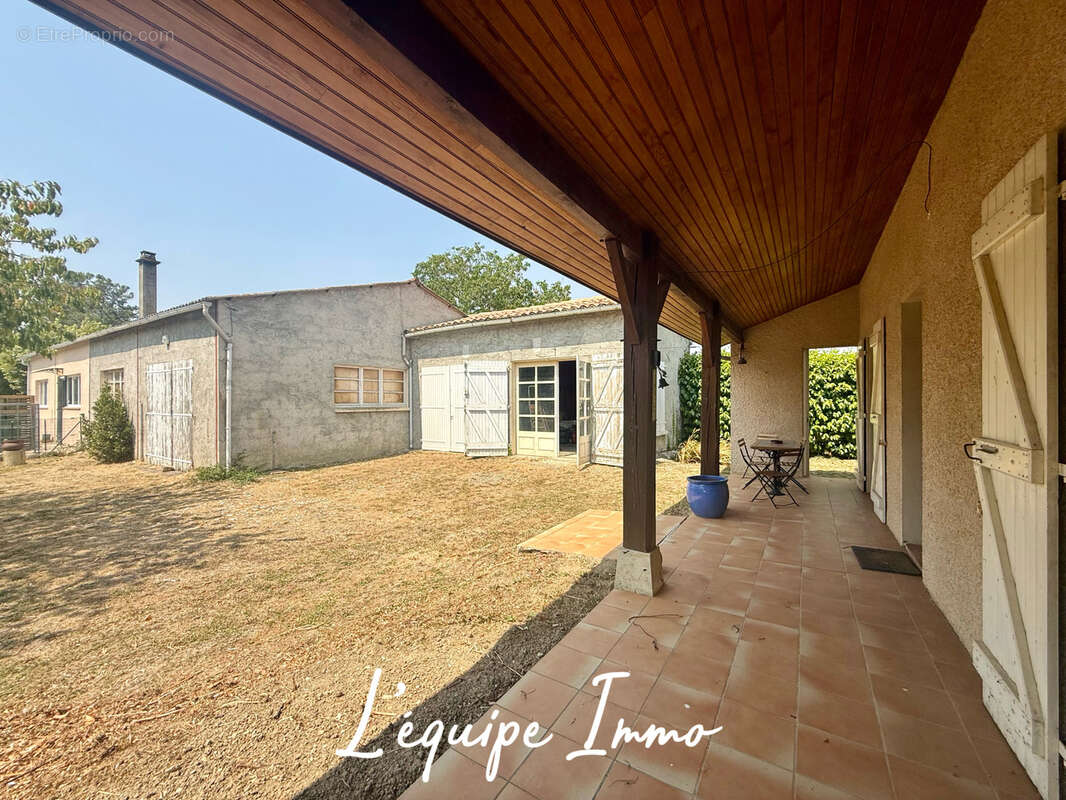 Maison T4 86m2 sur 1050m2 de terrain - photo 7