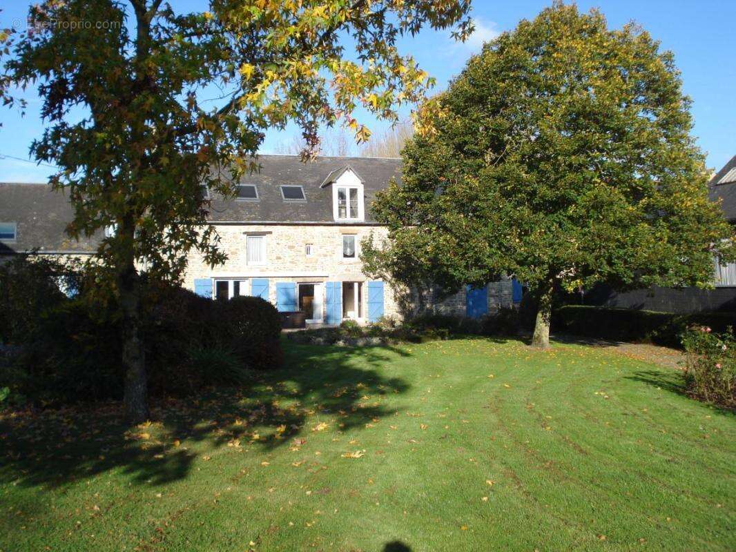 Maison à MONT-DOL