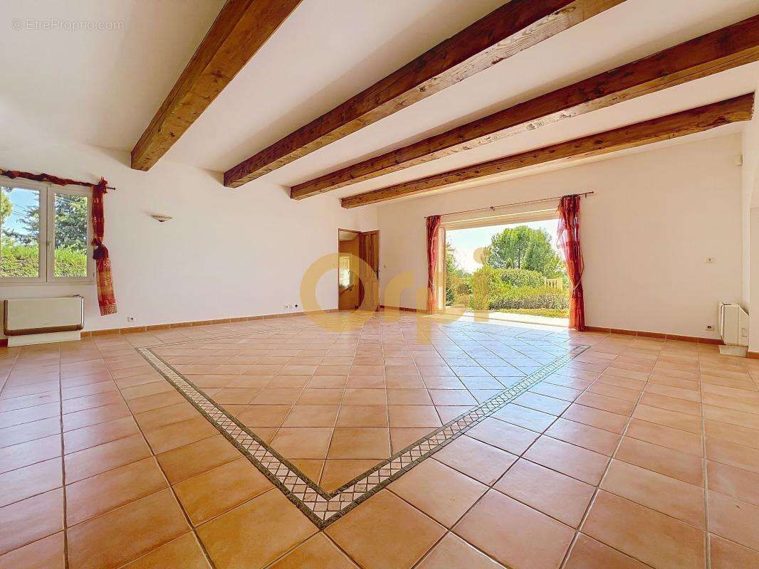 Maison à DRAGUIGNAN