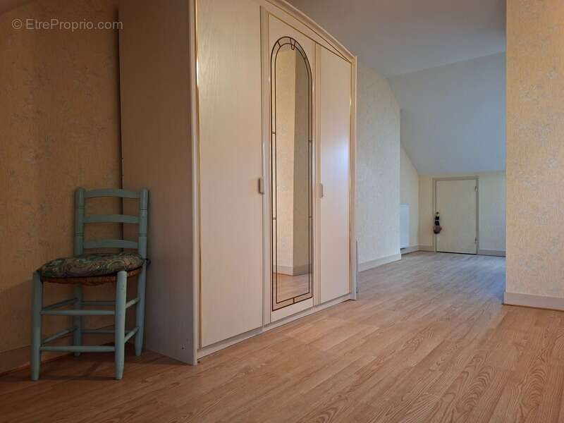 Longère + dépendance + grange, 3000m2 terrain clos, proche de ST CENERI LE GEREI & à 10 MIN ALENCON- Commerces et écoles à moins - photo 10
