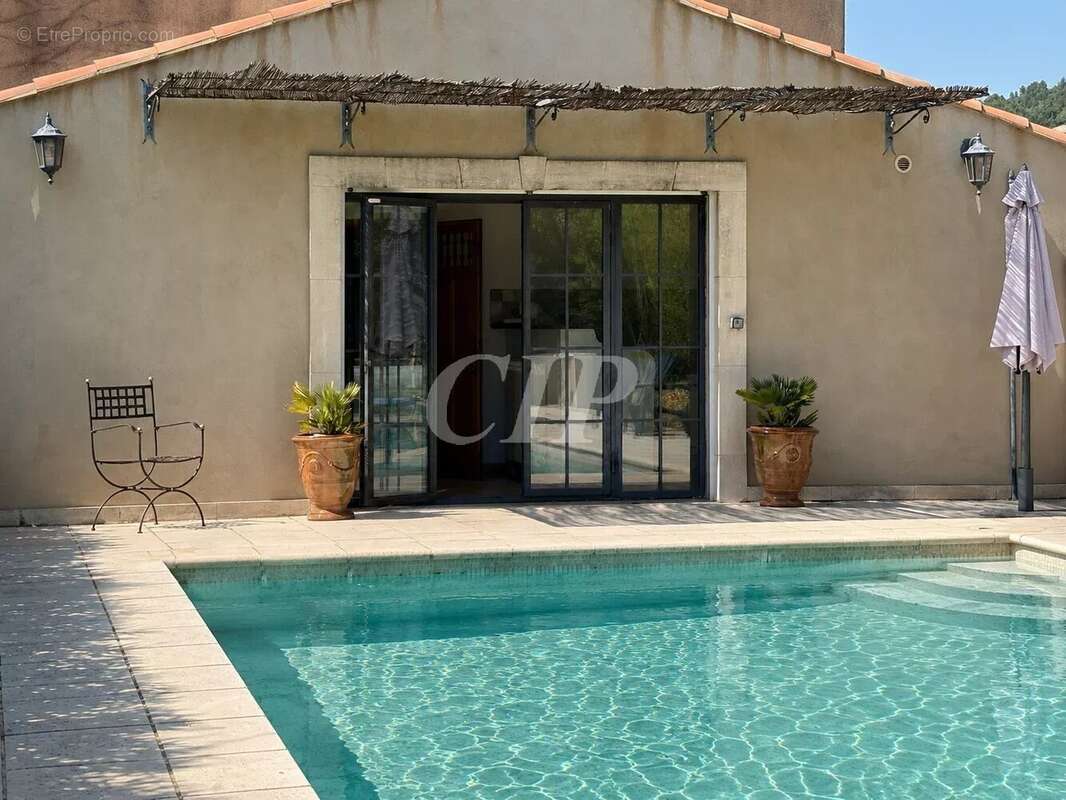 Aureille Villa de charme 175 m2 6 chambres - photo 19