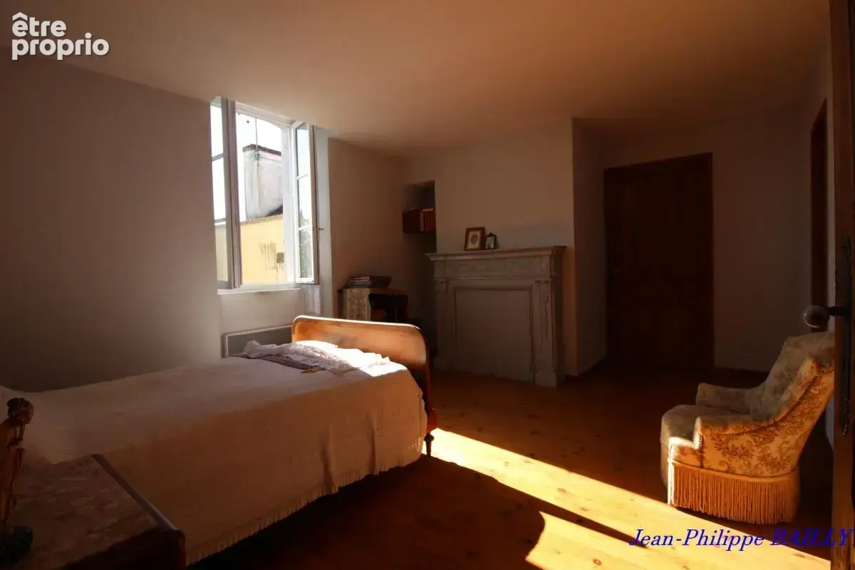 Maison à vendre 6 pièces, 200m². BENEJACQ (64) - photo 9