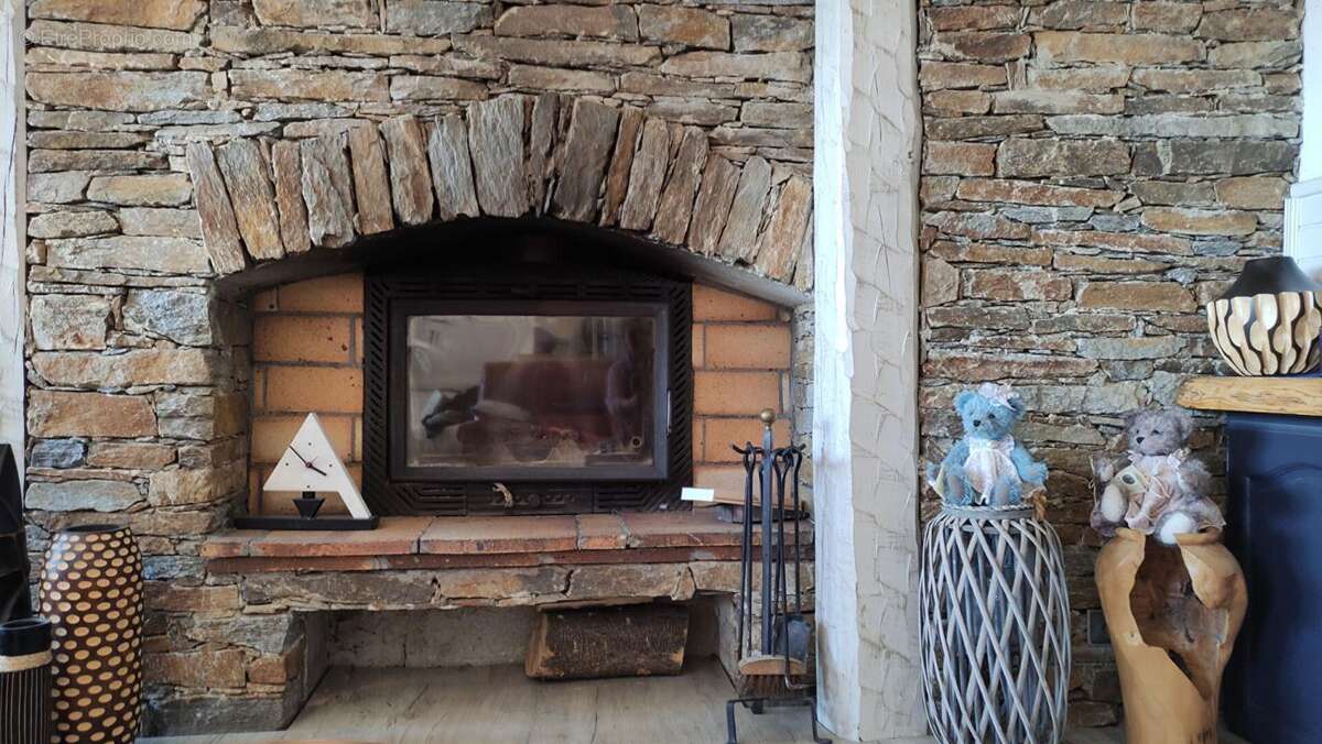 Maison à BORMES-LES-MIMOSAS