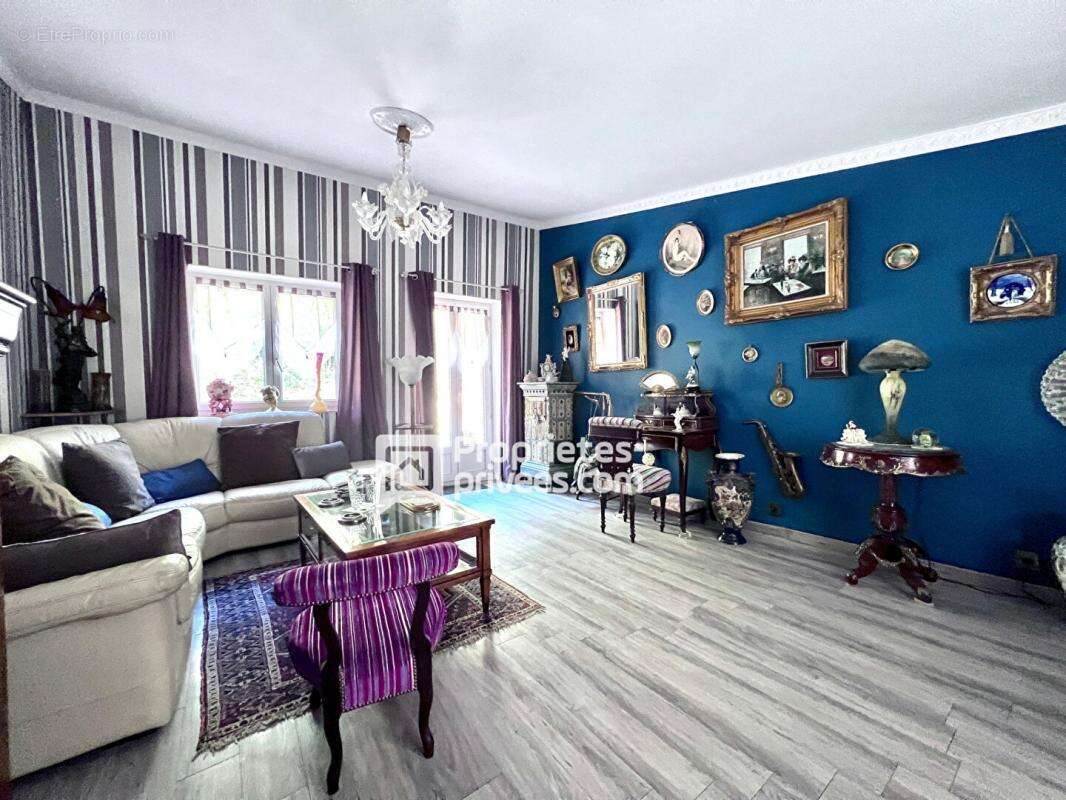 Propriété de caractère sur 3 700 m² - photo 5