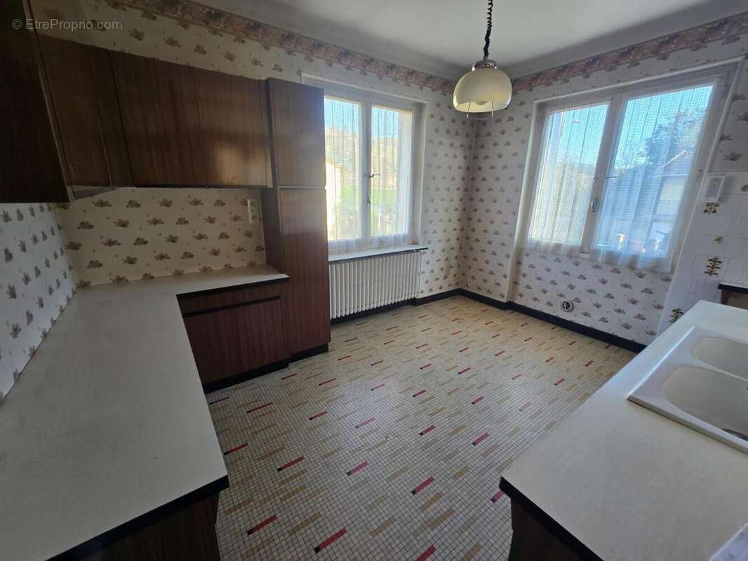 Photo 8 - Maison à CHASSE-SUR-RHONE