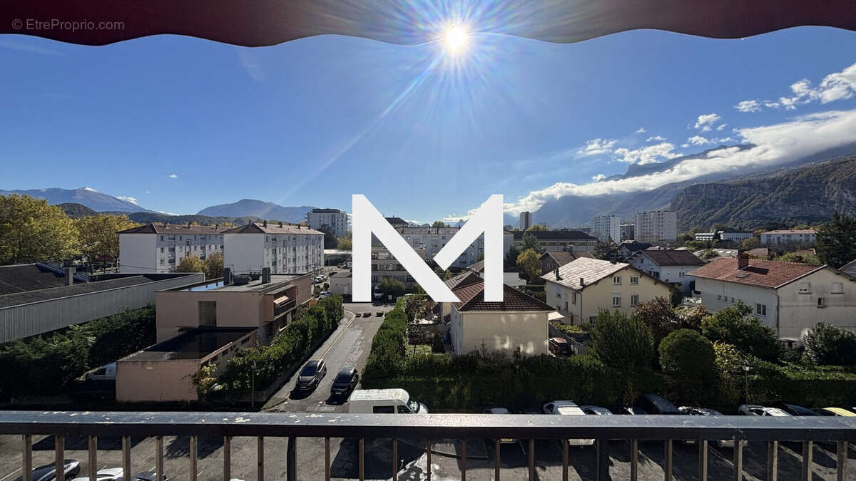 Appartement à ECHIROLLES