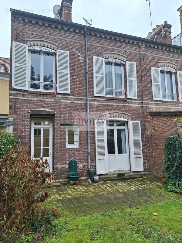 Maison à BEAUVAIS