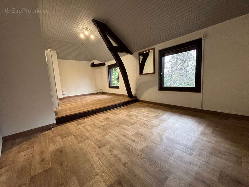 Maison à SAINT-MARTIN-DE-BOSCHERVILLE