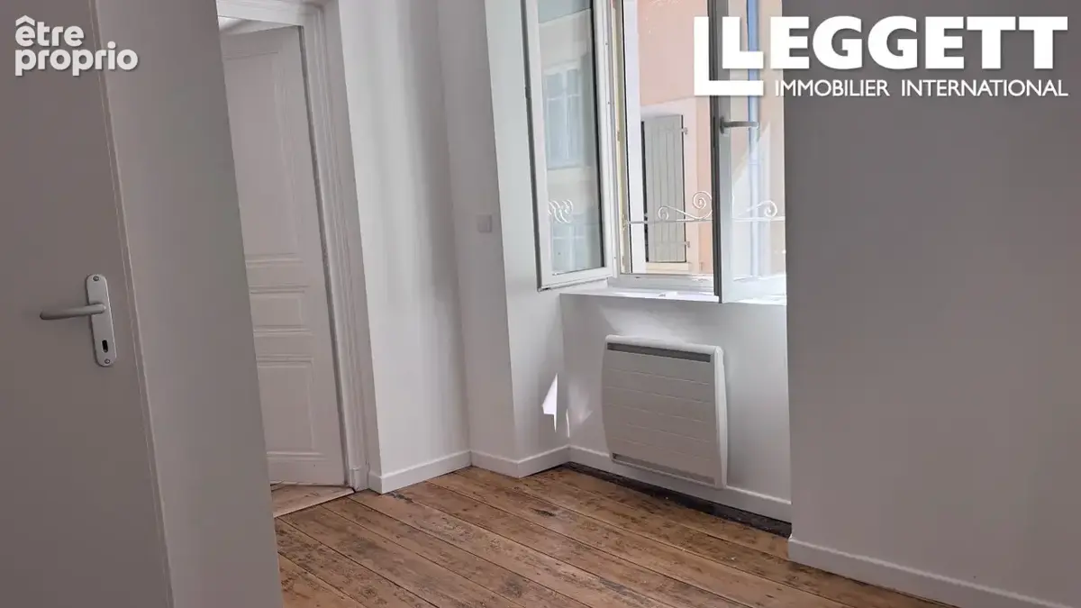Maison de village rénovée de 2 chambres avec beaux volumes à Salles-Lavalette - photo 7