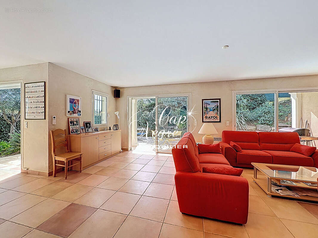 Maison à RAYOL-CANADEL-SUR-MER