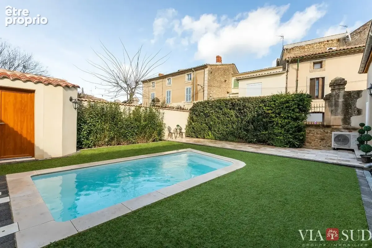 Ensemble immobilier avec 2 logements, piscine et garages  176 m² - photo 15