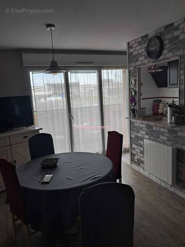 Appartement à ALLONNES