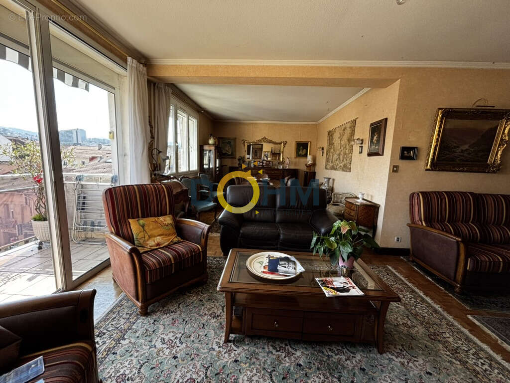Appartement à FIRMINY