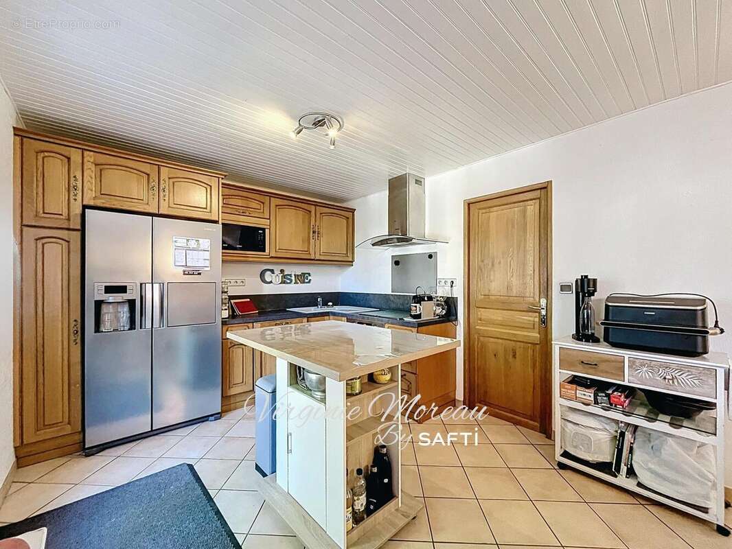 Maison 90 m² à Cesson  - photo 6