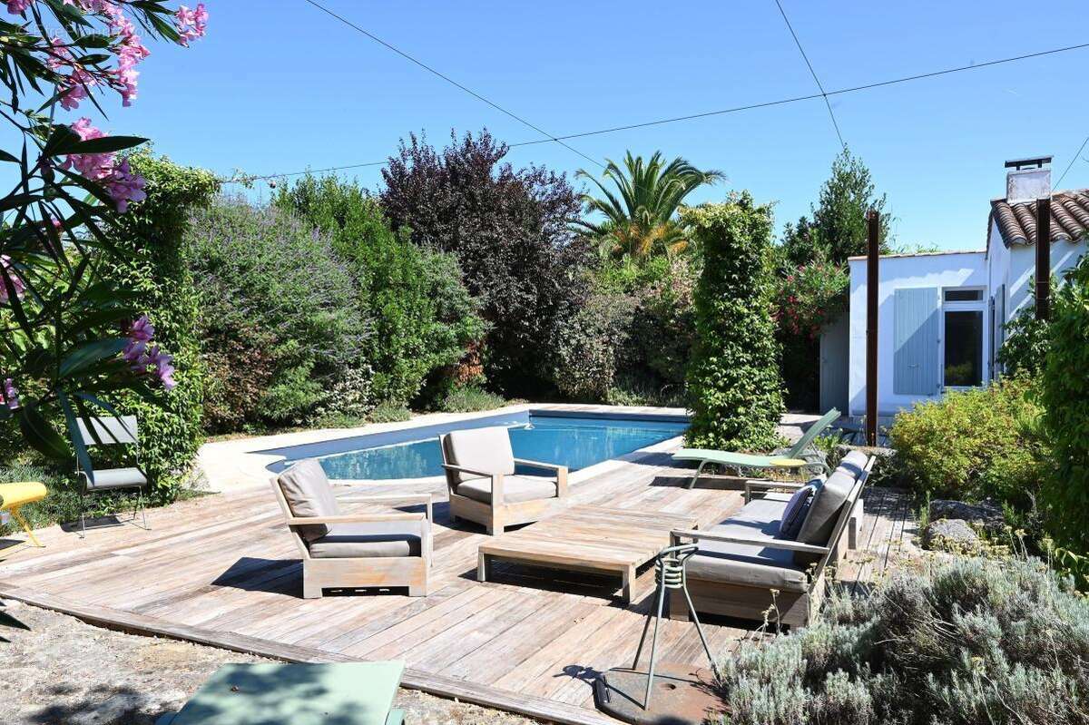 Maison à LES PORTES-EN-RE