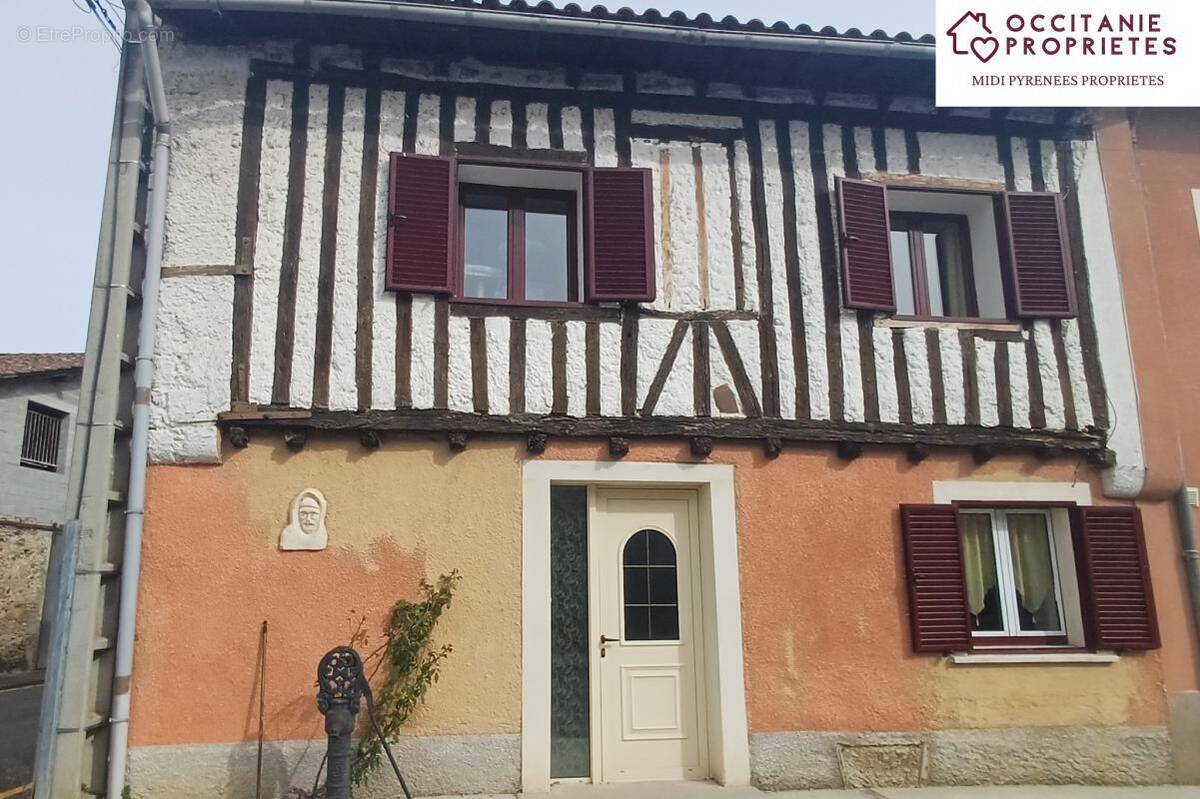 Maison à MARTRES-TOLOSANE