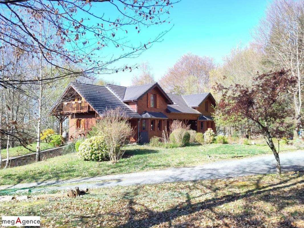 Maison à SAINT-CLEMENT