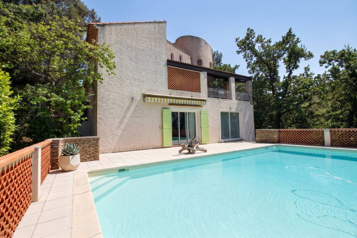 Maison à BOUC-BEL-AIR