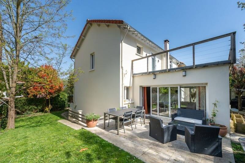 Maison à SAINT-CLOUD