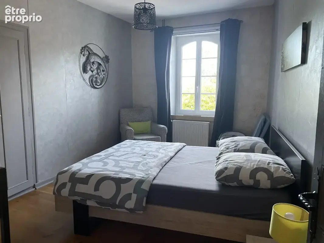Salignac magnifique propriete 5 chambres 2 garages atelier piscine chauffee 276 m2 habitables jardin de 1300 m - photo 15
