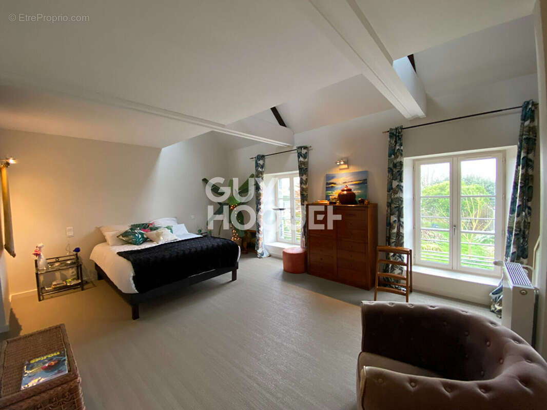 Maison à LA VILLE-ES-NONAIS