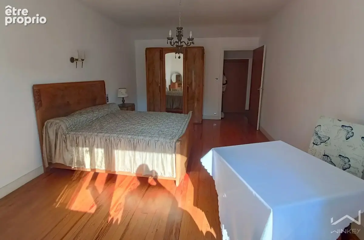 Maison familiale T7 6 chambres belles prestations, lumineuse et beaux volumes - photo 6
