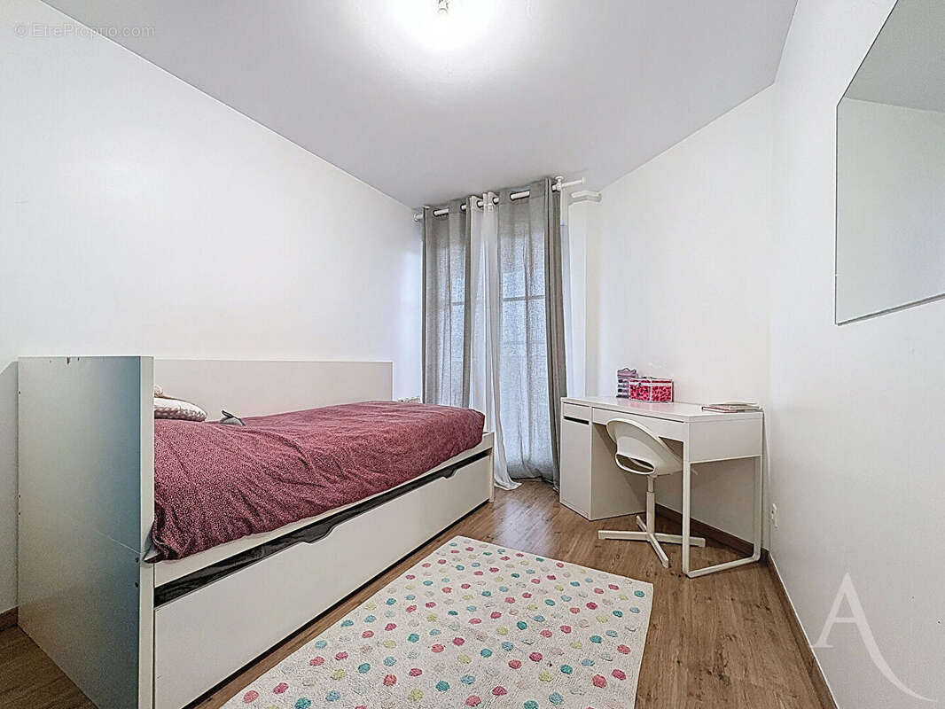 Appartement à MANTES-LA-JOLIE