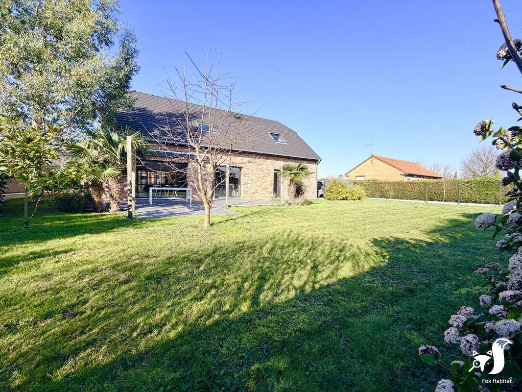 Maison à ESTRUN