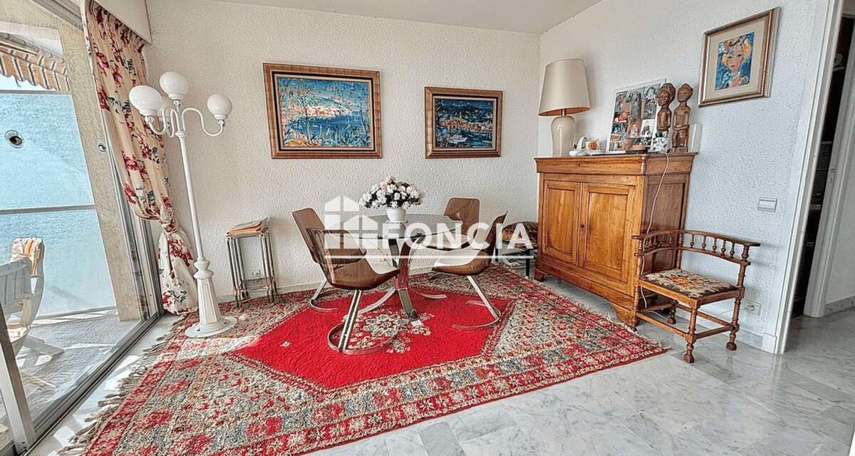 Appartement à MENTON