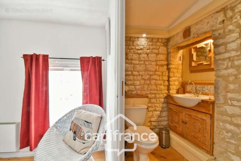 Maison à vendre 6 pièces VARAIZE (17) CHARENTAISE de 136m² avec jardin et garage - photo 20