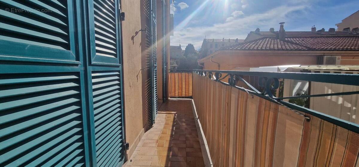 Appartement à MENTON