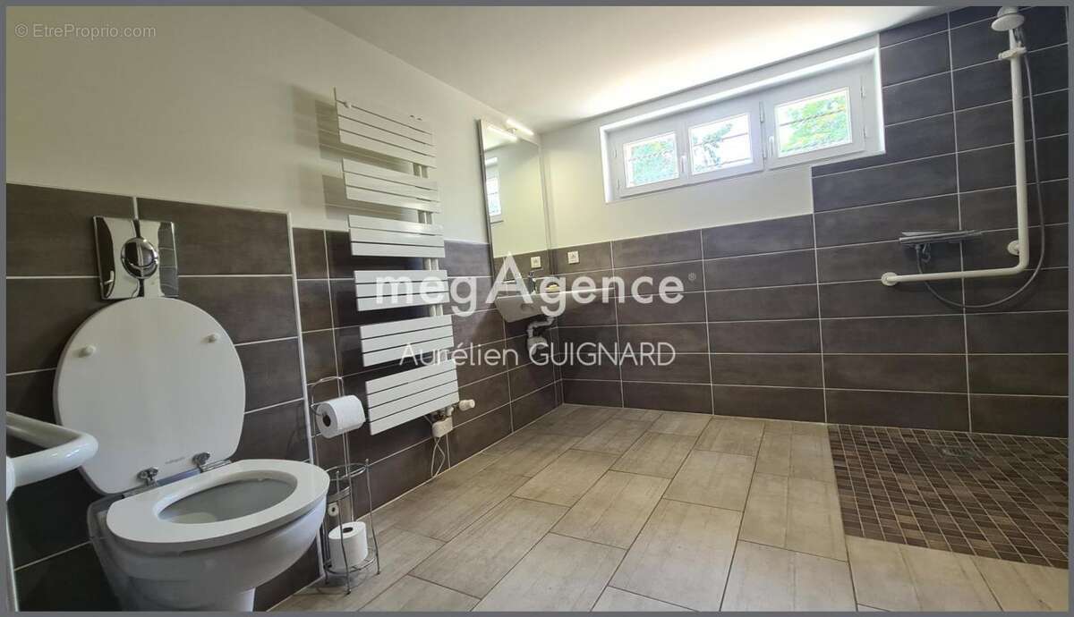Accessibilité PMR rdc + étage. 3 chambres / jardin - photo 7