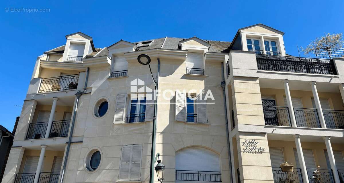 Appartement à LE PLESSIS-ROBINSON