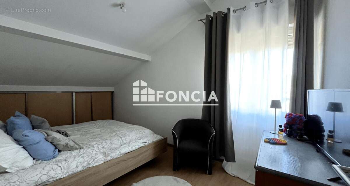 Appartement T4 avec balcon et parking vendu loué - photo 5