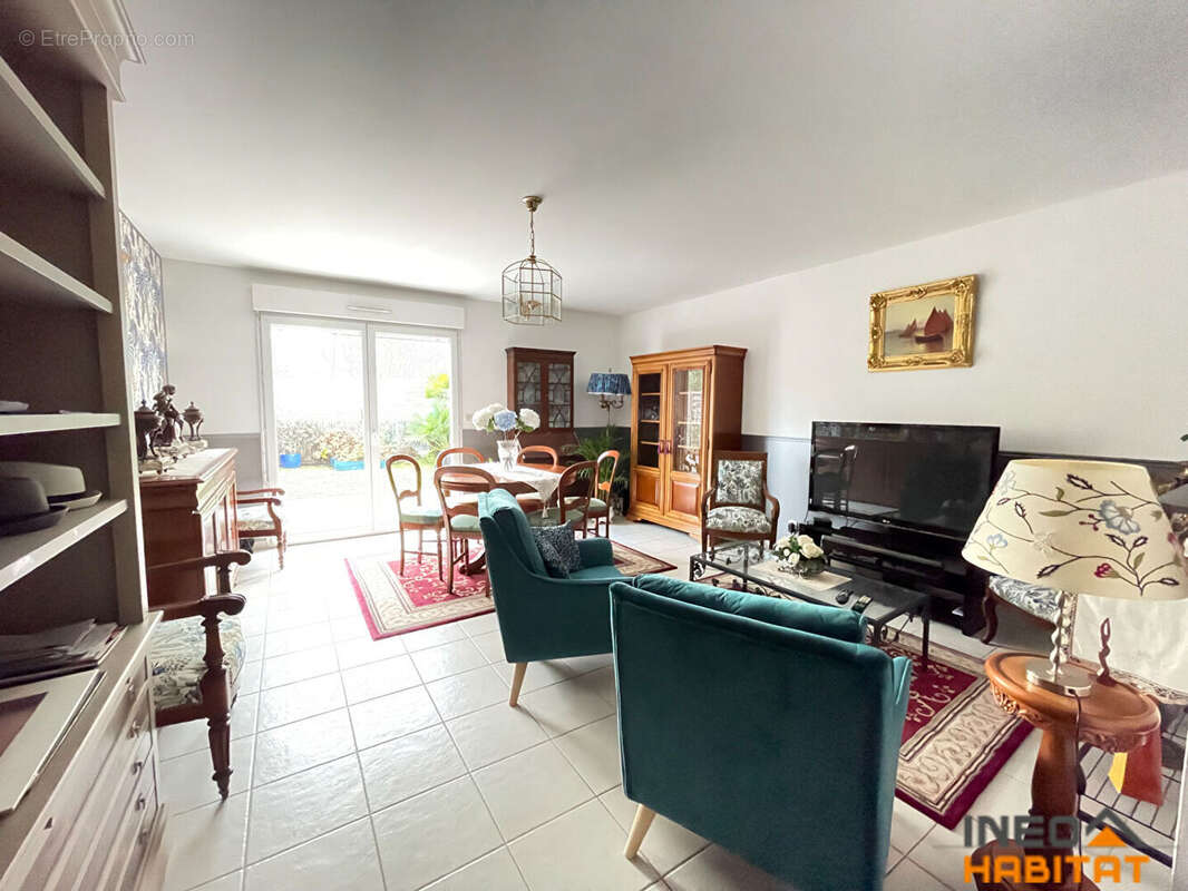 Maison à LA MEZIERE