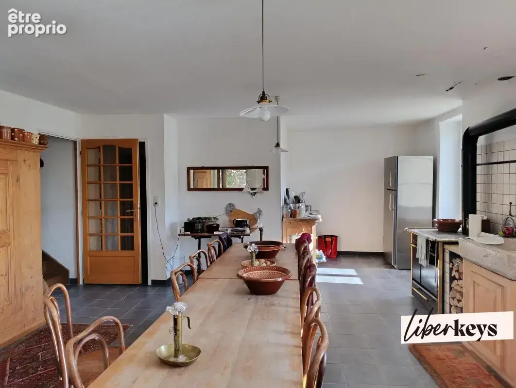 Maison en pierre - rénovée - 1930 m² de terrain - 3 chambres - grange et caves - photo 4